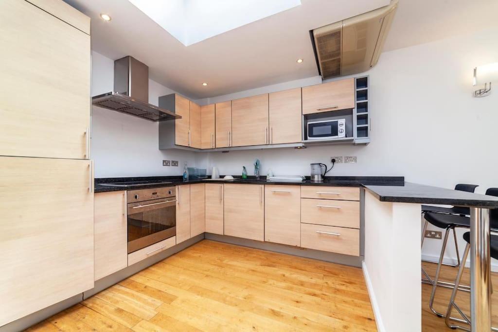 Top Floor Penthouse Flat With Amazing City View Appartamento Londra